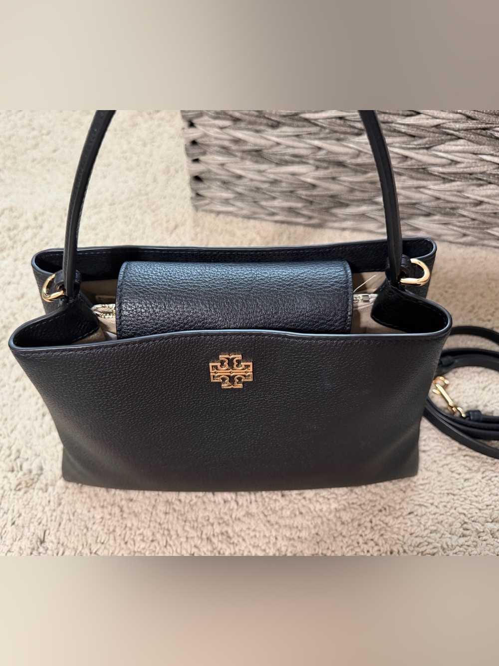 Tory Burch Britten Black Pebbled Leather Satchel Crossbody Shoulder Bag EUC - Picture 10 of 14
